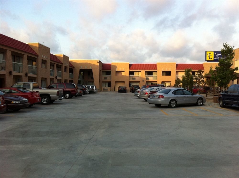 Oyo Hotel Groesbeck Exterior photo